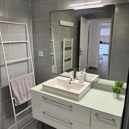 Victor Hugo * Saint-Raphael (Var)