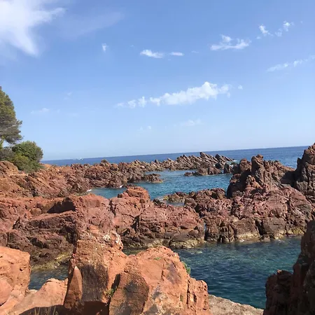 Apartment Victor Hugo Saint-Raphael (Var)