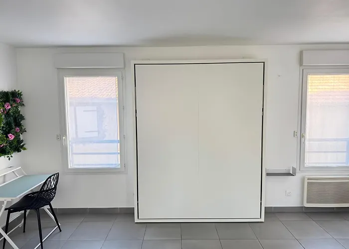 Апартаменти Victor Hugo Сен-Рафаель