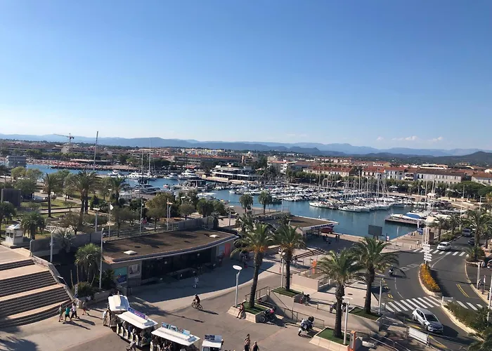 Victor Hugo Апартаменти Сен-Рафаель