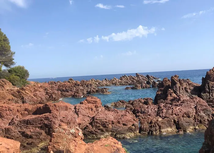 Апартаменти Victor Hugo Сен-Рафаель